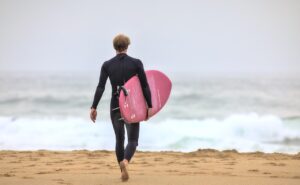 Le surf au Maroc : découverte des spots incontournables de la côte atlantique